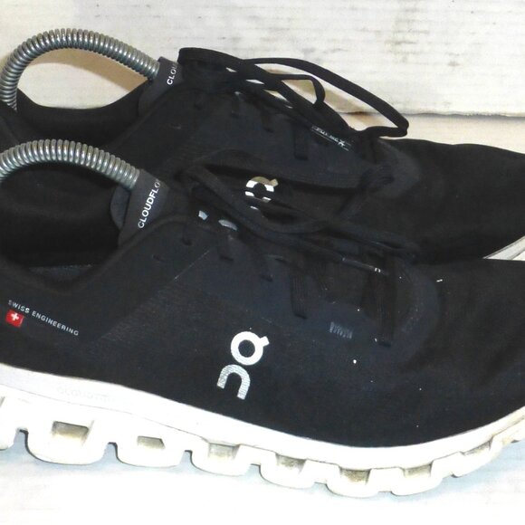 On Cloud Cloudflow 4 Women's Lace Up Running Shoes Size: 9.5 Black PLEASE READ - Picture 2 of 12